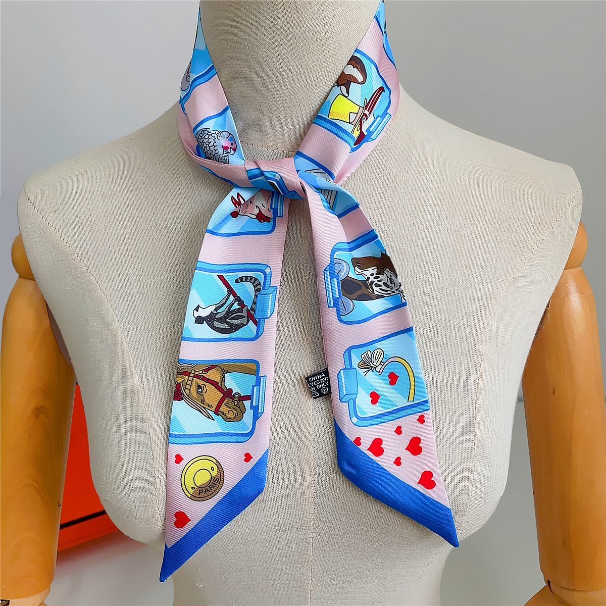 Brand Design Twill 100% Silk S - Face Scarf Mask avis et prix