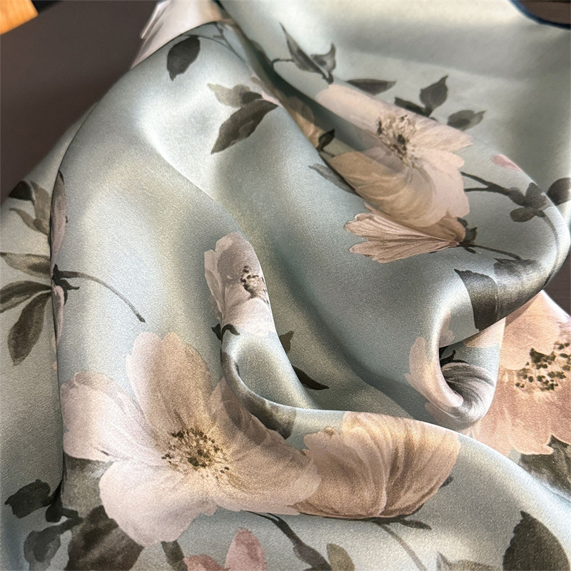 100% Silk Scarf Bandana Women  - Scarf Silk Square avis et prix