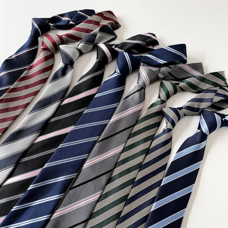 2026 South Korea Dongdaemun St - Silk Tie Striped avis et prix