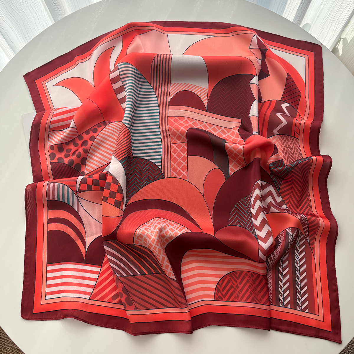 Luxury Square Scarf For Women  - Silk Neck Scarf avis et prix