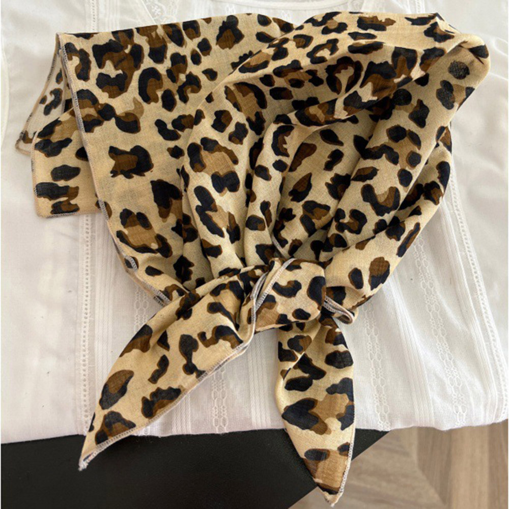 Multi-Colored Polka Dot Cherry - Bandana Cotton avis et prix