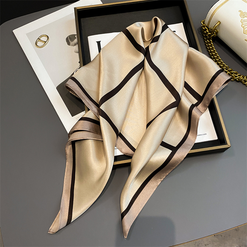 100% Real Silk Scarf New 70CM  - Silk Neck Scarf avis et prix