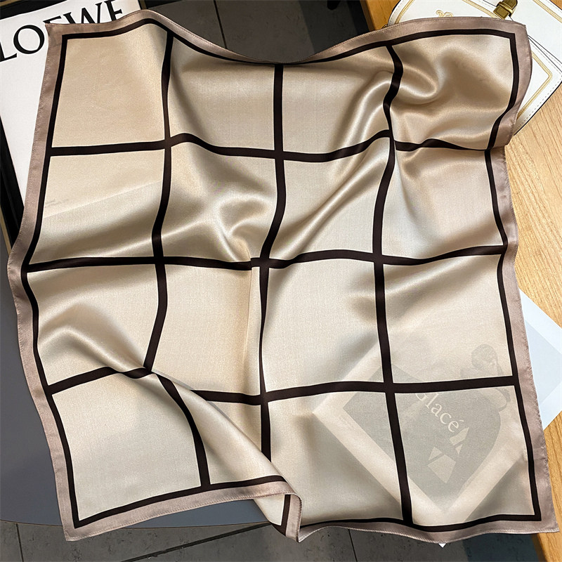 100% Real Silk Scarf New 70CM  - Silk Neck Scarf avis et prix